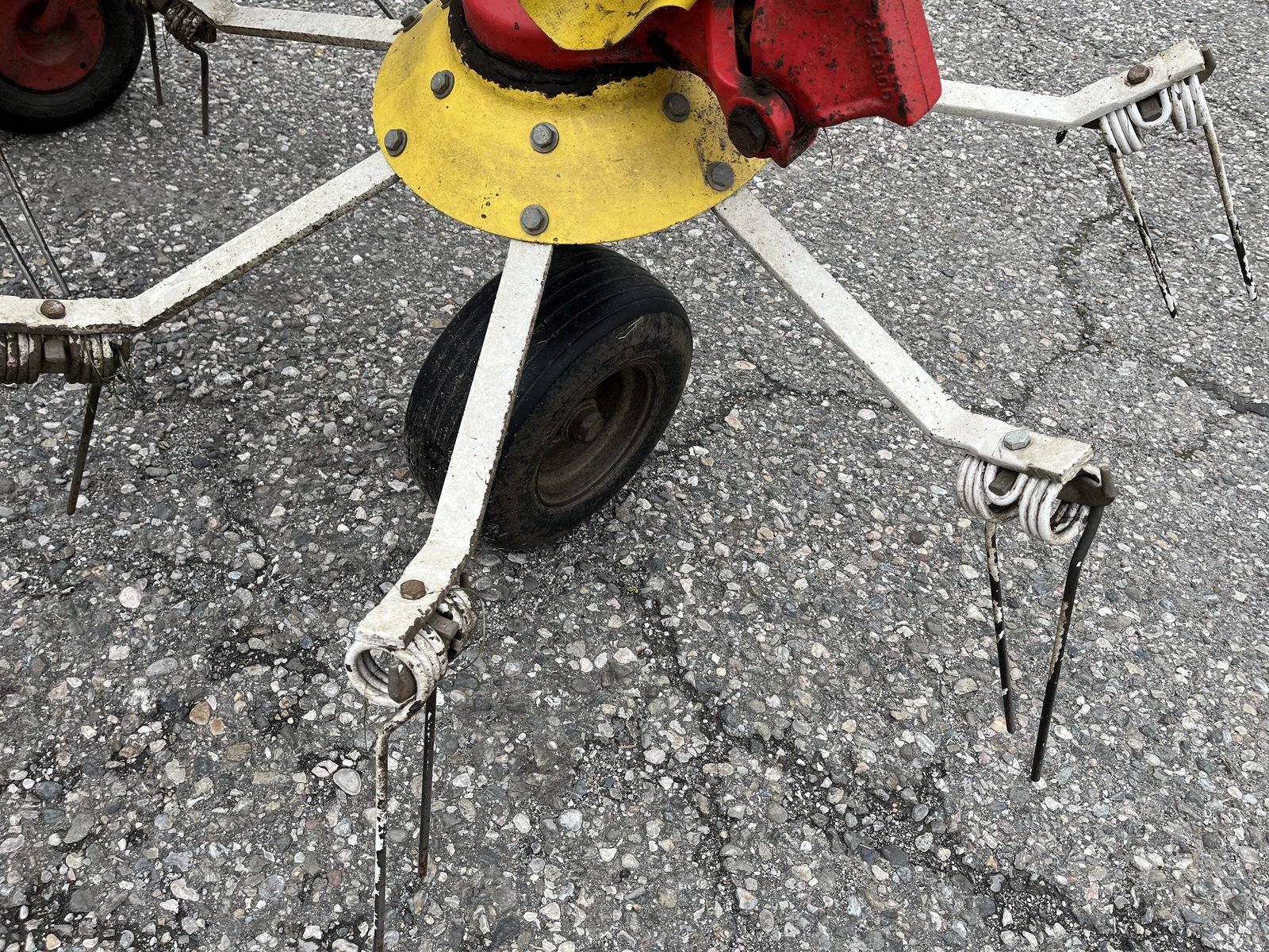 Kreiselheuer of the type Pöttinger Hit 54N, Gebrauchtmaschine in Villach (Picture 11)