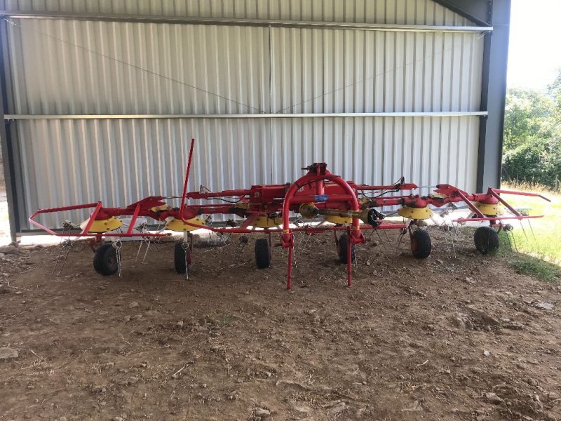 Kreiselheuer типа Pöttinger HIT 61, Gebrauchtmaschine в ST MARTIN EN HAUT (Фотография 1)