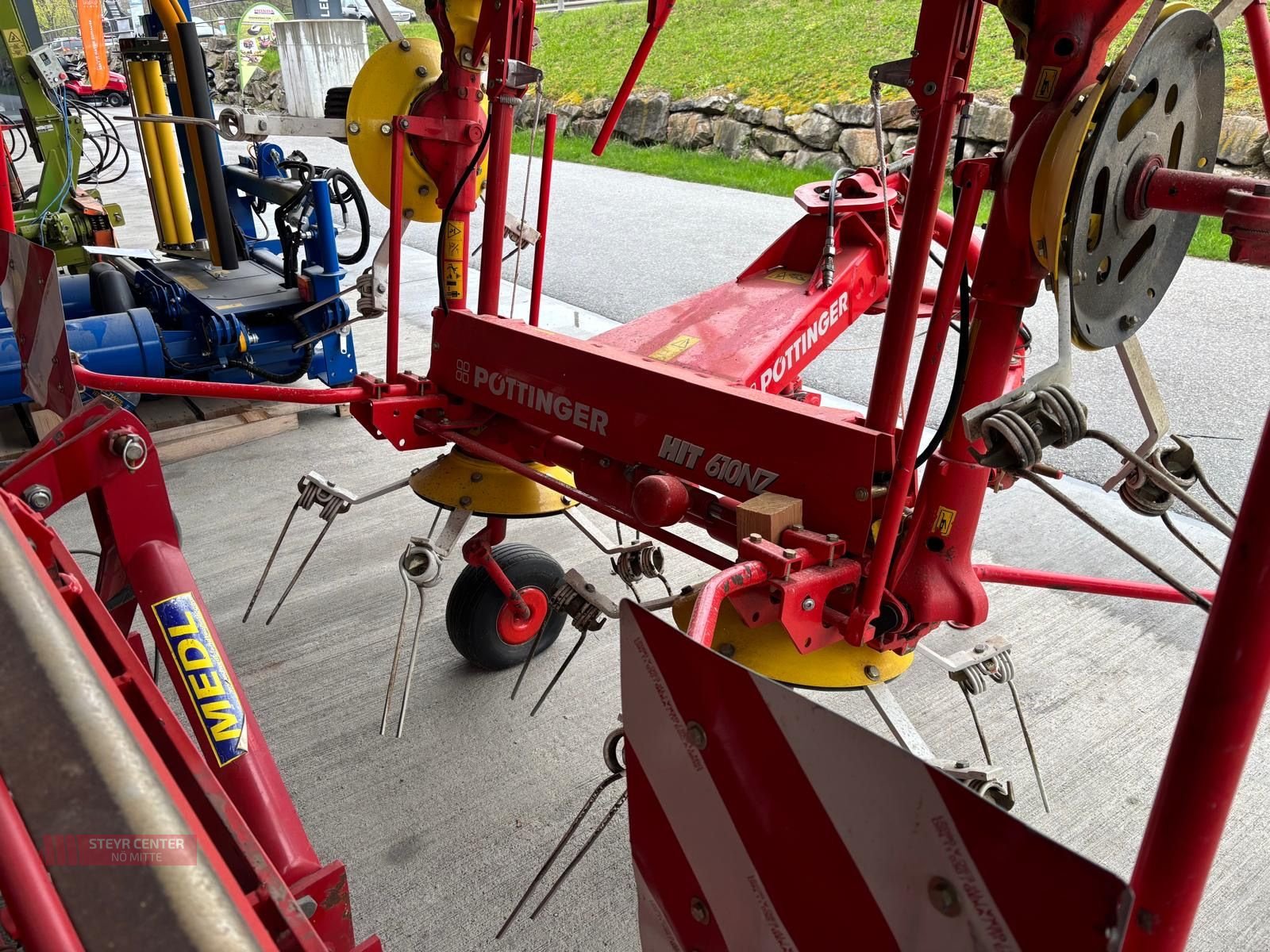 Kreiselheuer от тип Pöttinger Hit 610 NZ, Gebrauchtmaschine в St. Pölten (Снимка 6)