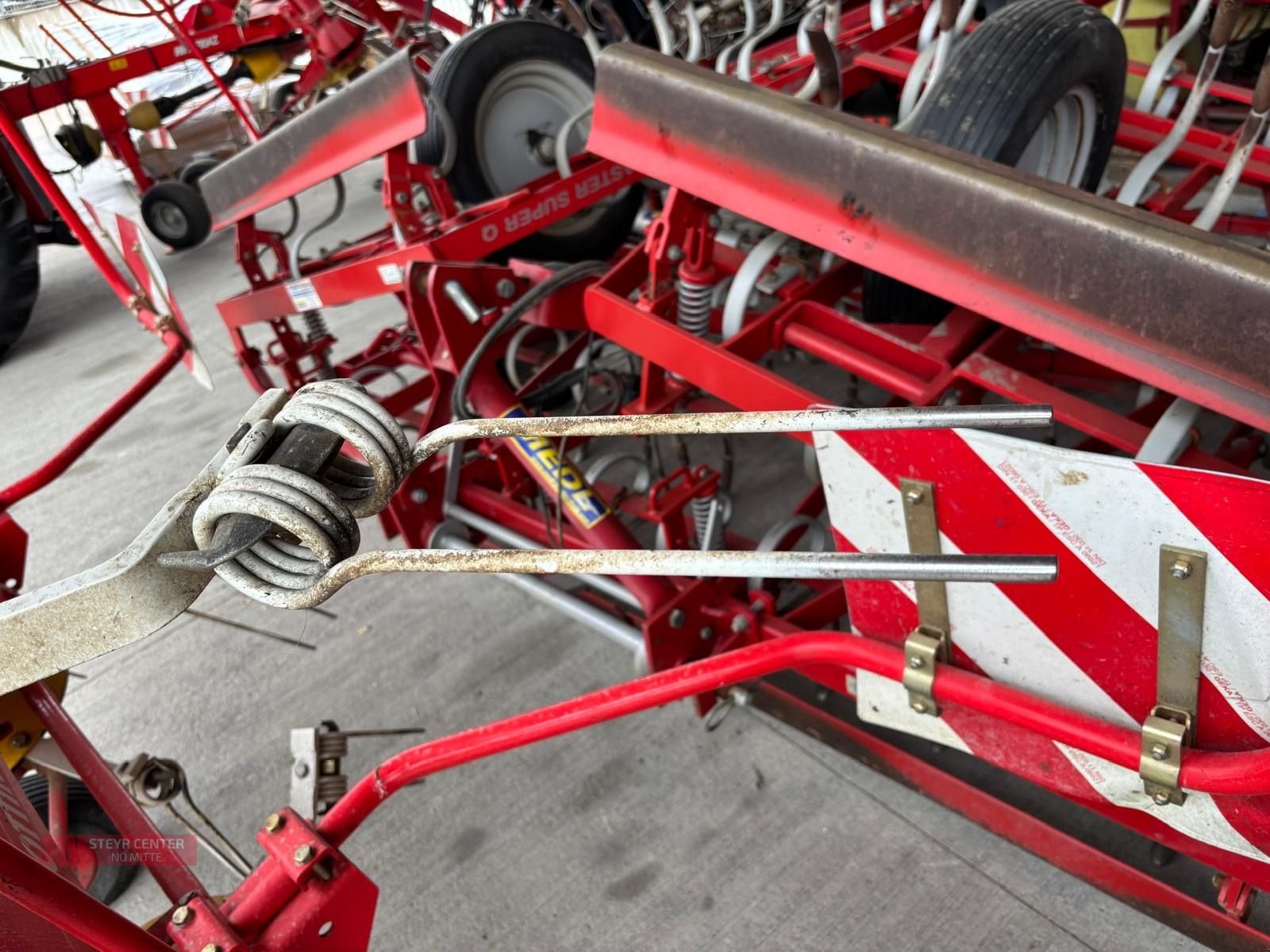 Kreiselheuer от тип Pöttinger Hit 610 NZ, Gebrauchtmaschine в St. Pölten (Снимка 7)