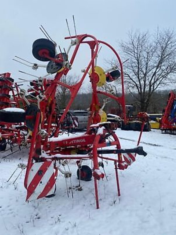 Kreiselheuer des Typs Pöttinger HIT 610 NZ, Gebrauchtmaschine in Wittenheim (Bild 2)