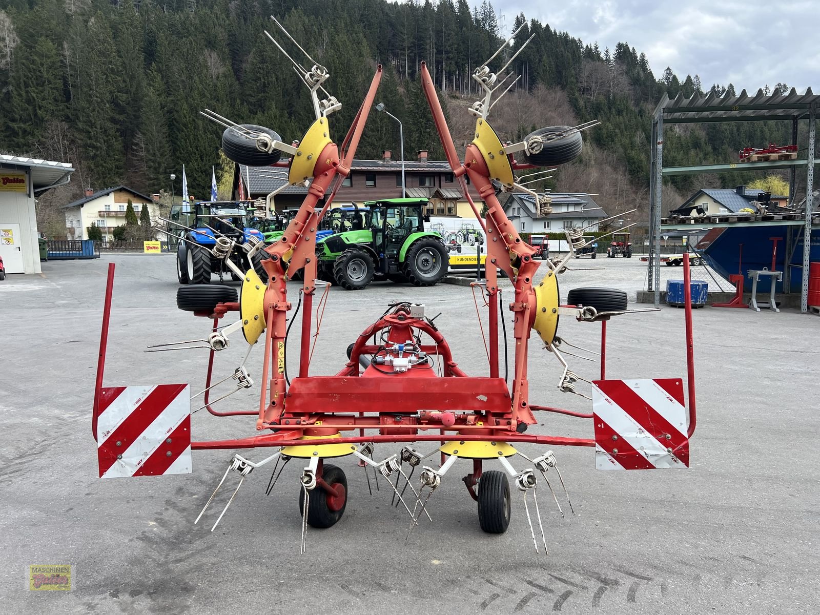 Kreiselheuer Türe ait Pöttinger HIT 610 NZ, Gebrauchtmaschine içinde Kötschach (resim 5)