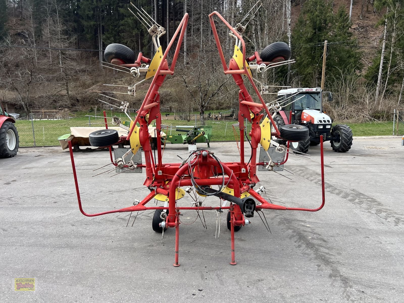 Kreiselheuer Türe ait Pöttinger HIT 610 NZ, Gebrauchtmaschine içinde Kötschach (resim 2)