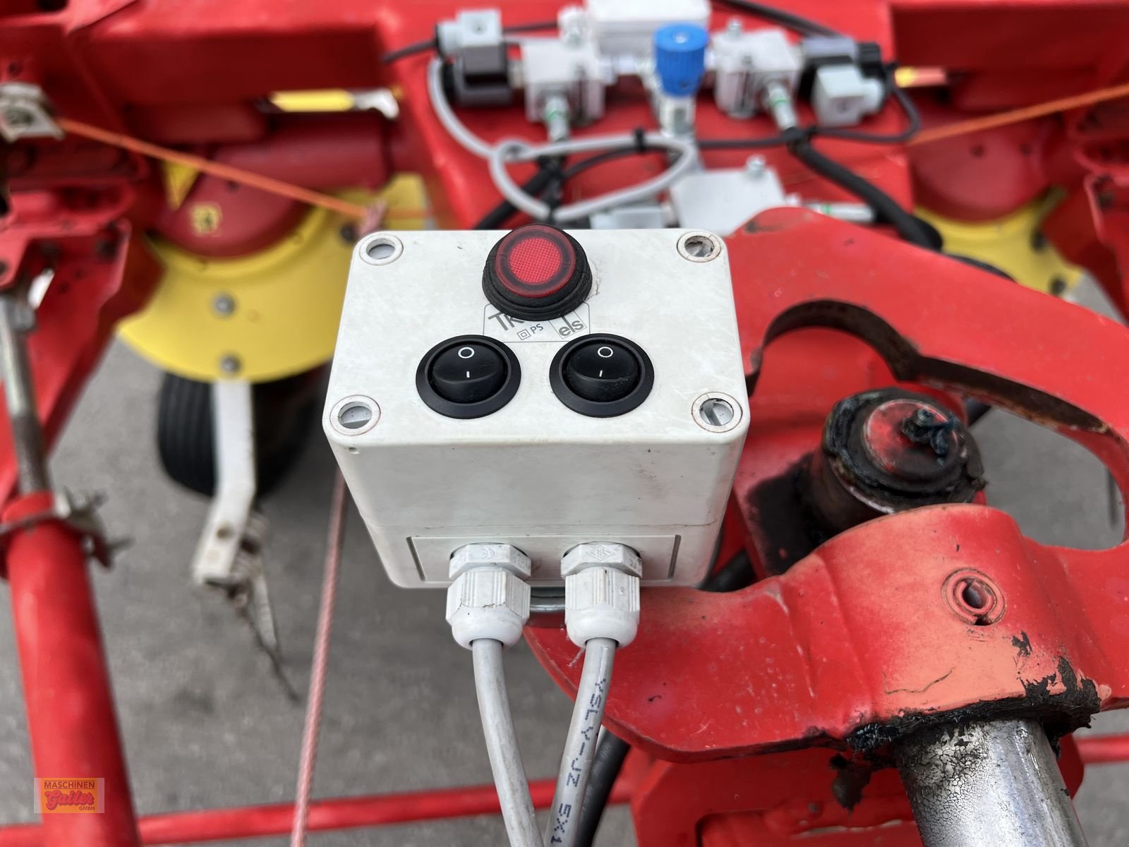 Kreiselheuer Türe ait Pöttinger HIT 610 NZ, Gebrauchtmaschine içinde Kötschach (resim 9)