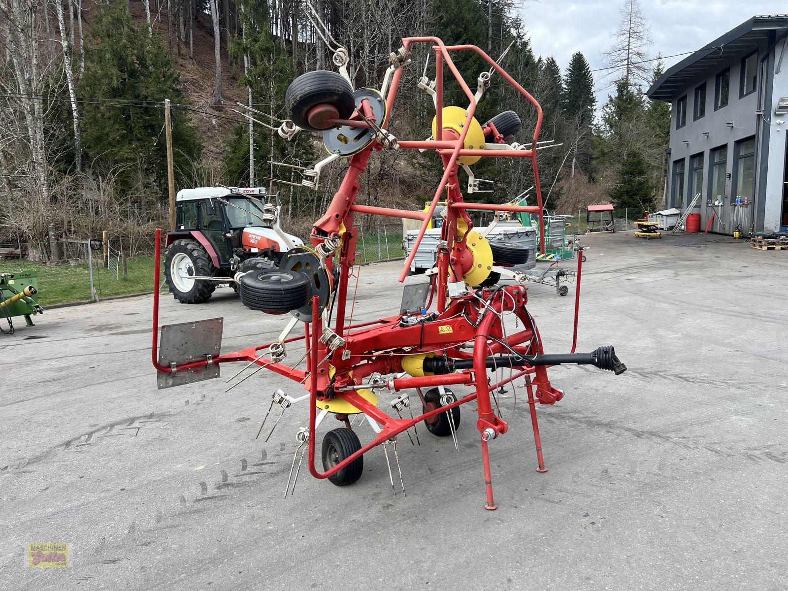 Kreiselheuer Türe ait Pöttinger HIT 610 NZ, Gebrauchtmaschine içinde Kötschach (resim 3)