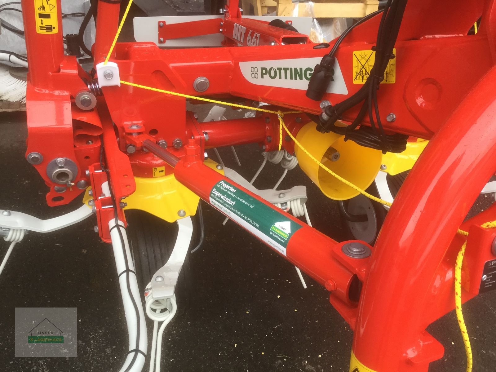 Kreiselheuer des Typs Pöttinger Hit 6.61, Neumaschine in Engerwitzdorf (Bild 4)