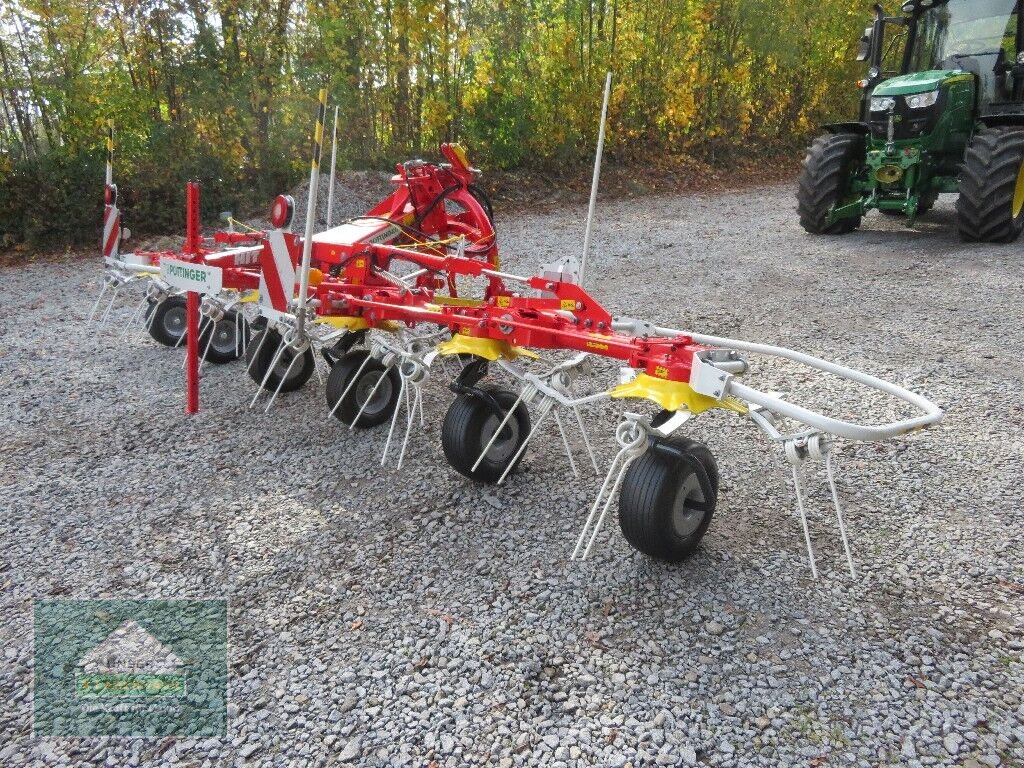 Kreiselheuer des Typs Pöttinger Hit 6.61, Neumaschine in Hofkirchen (Bild 8)
