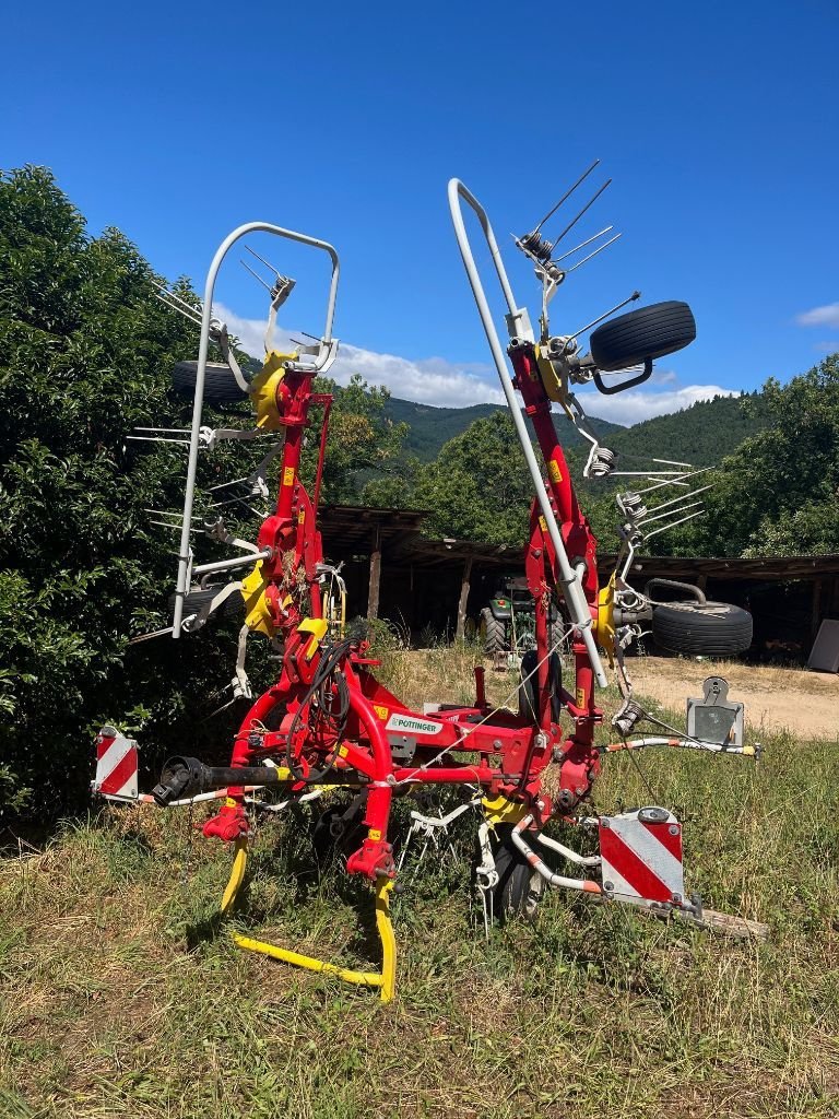 Kreiselheuer typu Pöttinger HIT 6.69, Gebrauchtmaschine v VERNOUX EN VIVARAIS (Obrázek 1)