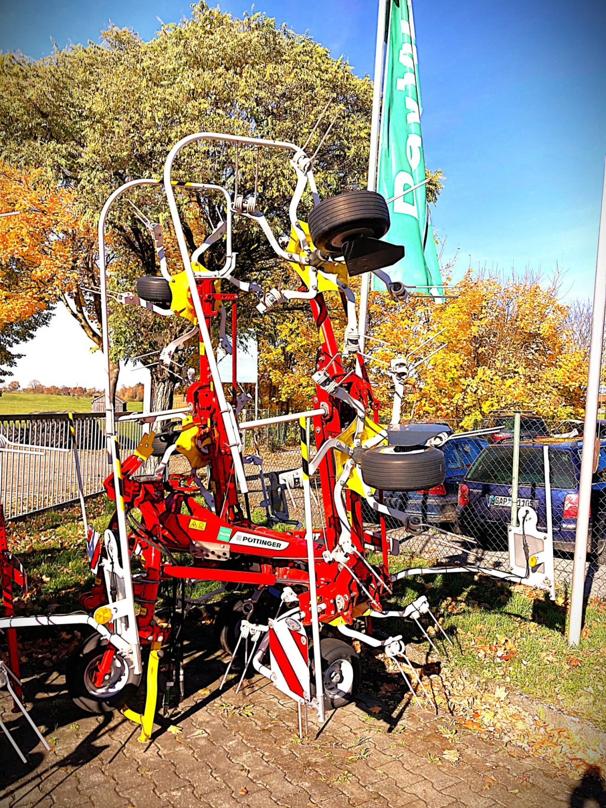 Kreiselheuer του τύπου Pöttinger HIT 6.69, Gebrauchtmaschine σε Murnau (Φωτογραφία 1)