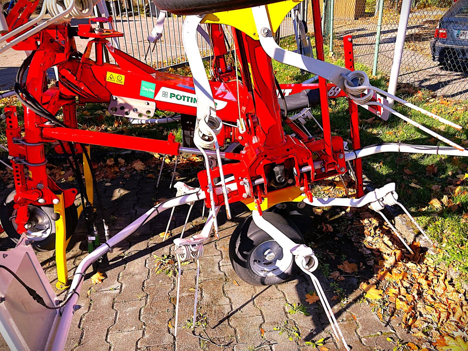 Kreiselheuer του τύπου Pöttinger HIT 6.69, Gebrauchtmaschine σε Murnau (Φωτογραφία 6)