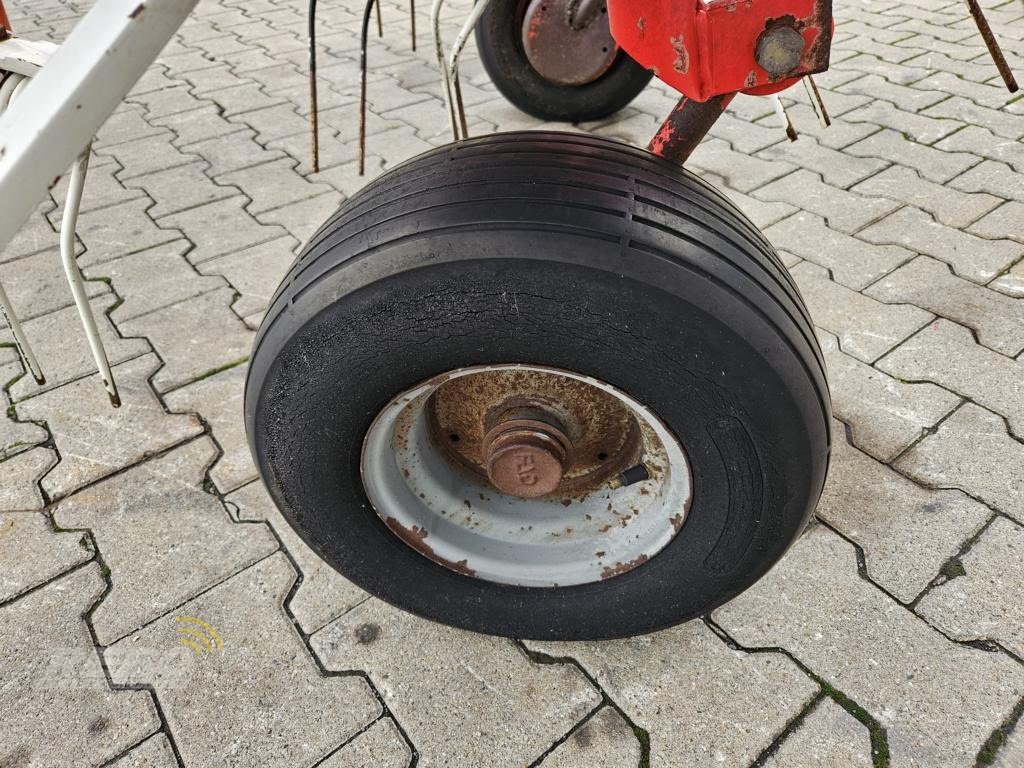 Kreiselheuer Türe ait Pöttinger HIT 69 N-Z, Gebrauchtmaschine içinde Neuenkirchen-Vörden (resim 15)