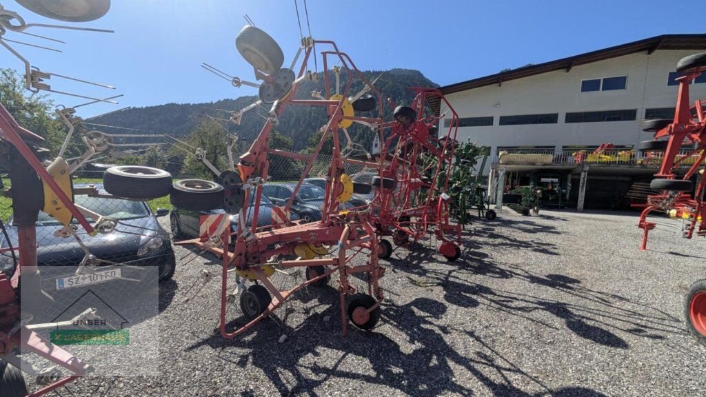 Kreiselheuer of the type Pöttinger Hit 69 N, Gebrauchtmaschine in Schlitters (Picture 1)