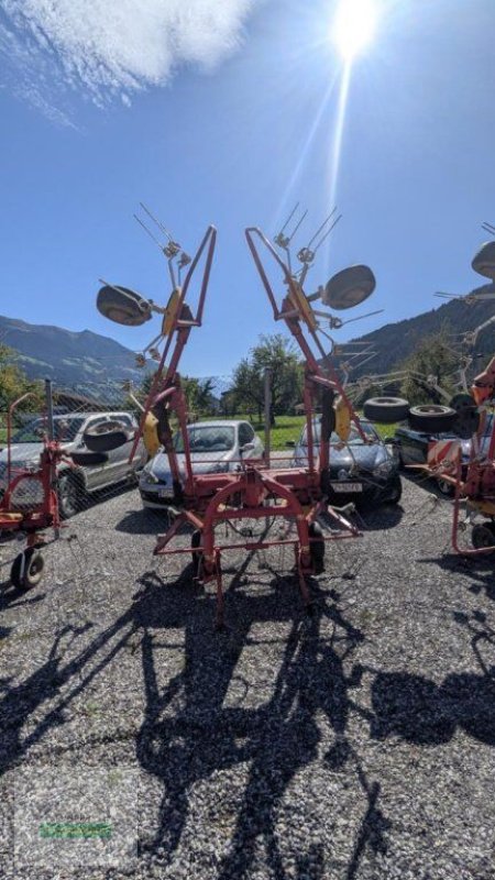 Kreiselheuer typu Pöttinger Hit 69 NZ, Gebrauchtmaschine w Schlitters (Zdjęcie 2)