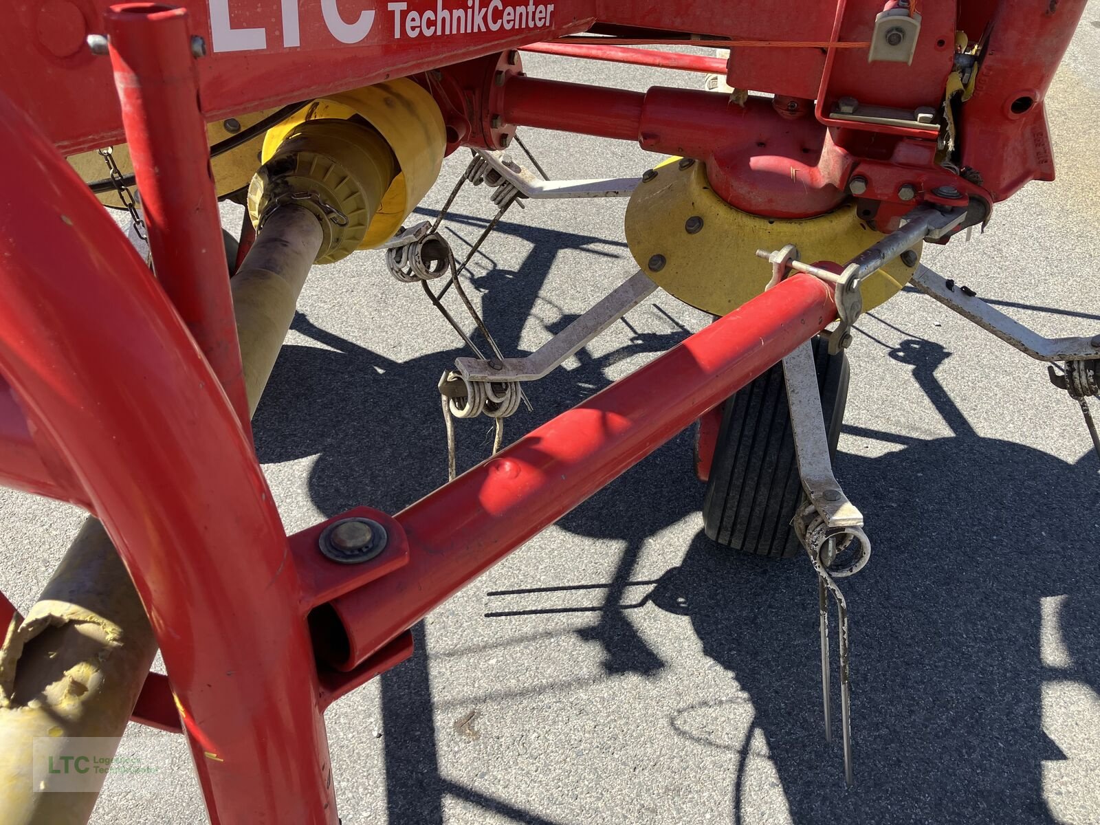 Kreiselheuer of the type Pöttinger HIT 69 NZ, Gebrauchtmaschine in Redlham (Picture 14)