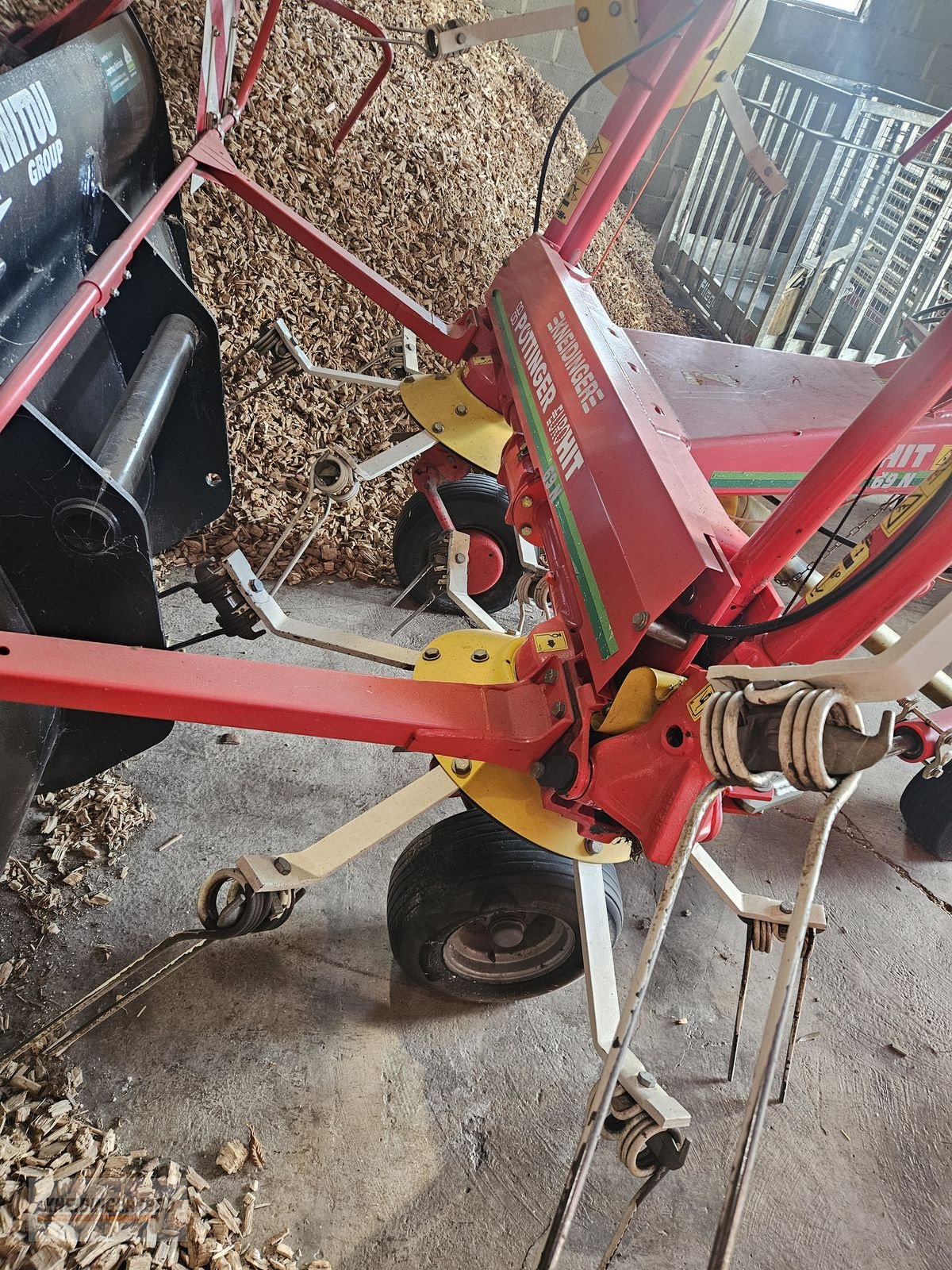 Kreiselheuer типа Pöttinger Hit 69, Gebrauchtmaschine в Altenfelden (Фотография 4)