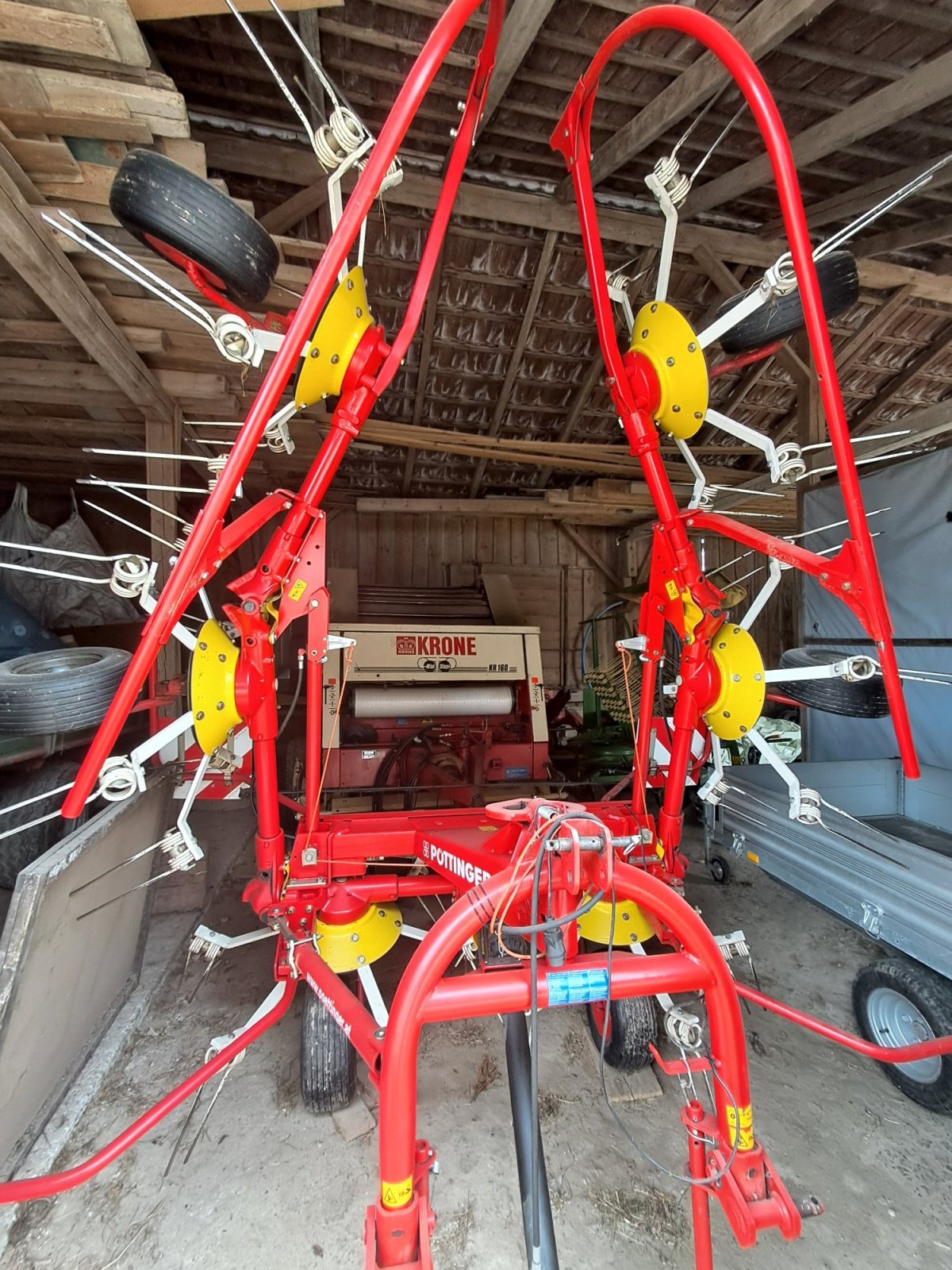 Kreiselheuer типа Pöttinger Hit 690 N, Gebrauchtmaschine в Willmering (Фотография 1)