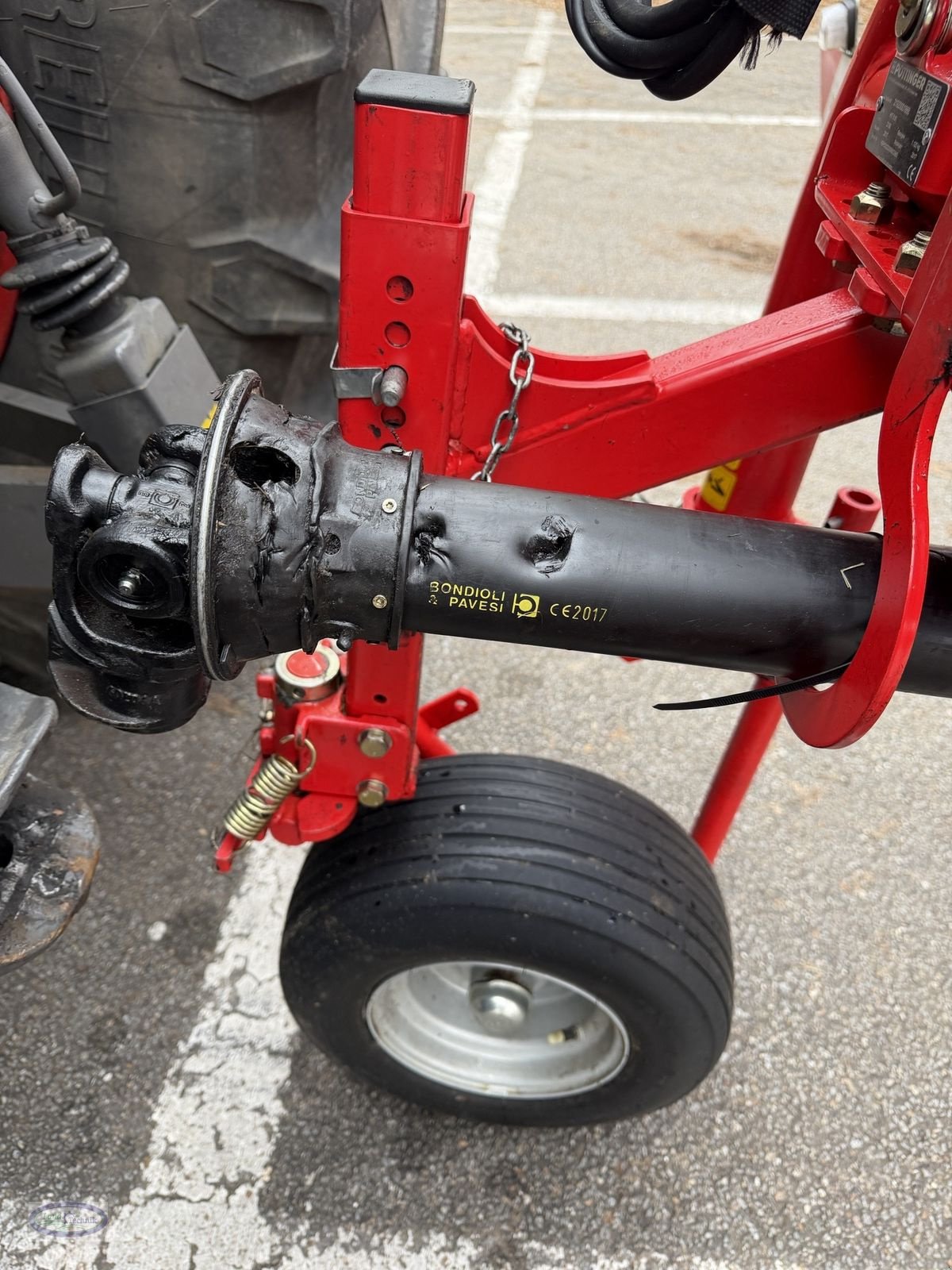 Kreiselheuer des Typs Pöttinger HIT 8,81, Gebrauchtmaschine in Münzkirchen (Bild 11)