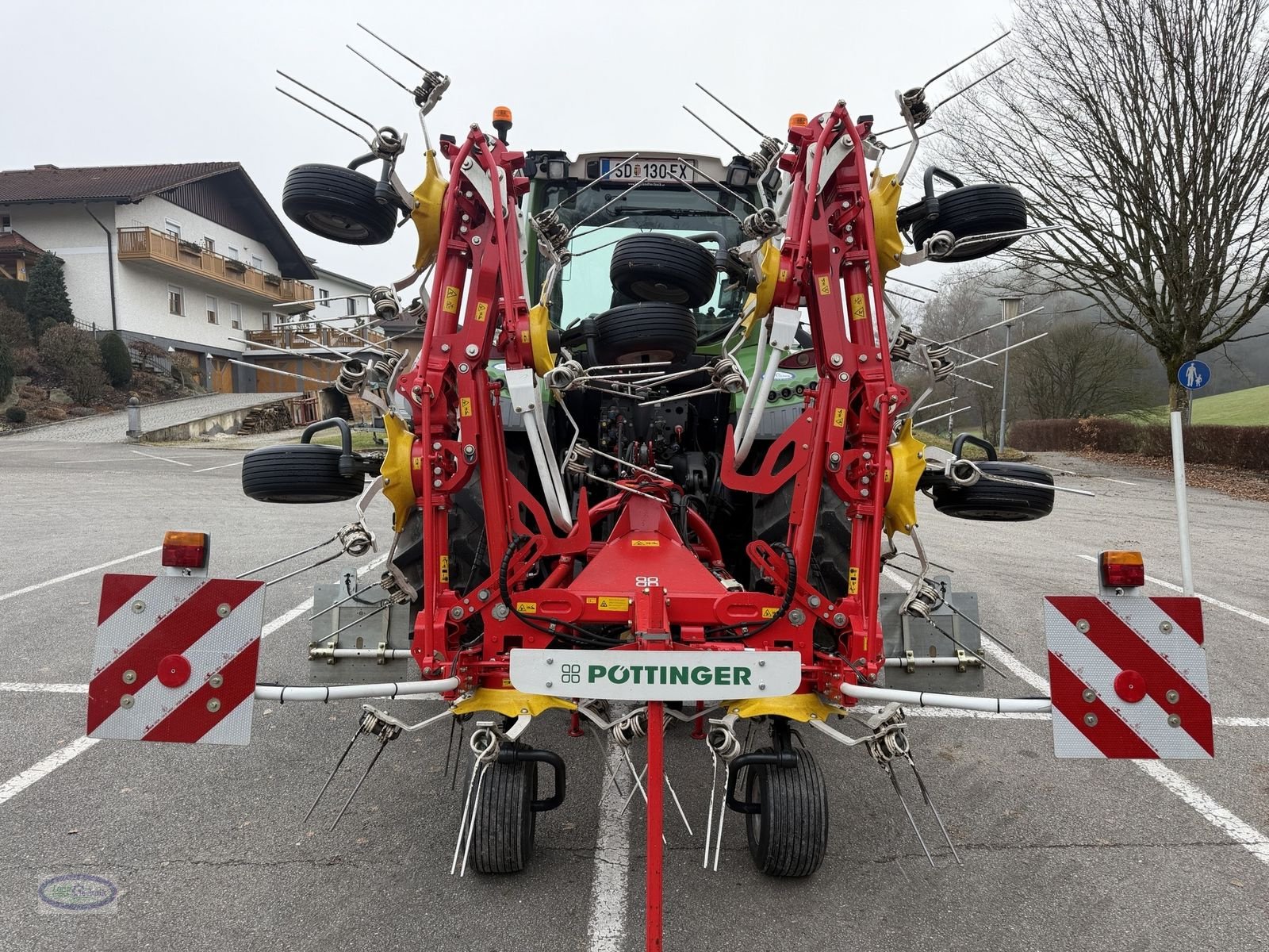 Kreiselheuer des Typs Pöttinger HIT 8,81, Gebrauchtmaschine in Münzkirchen (Bild 5)