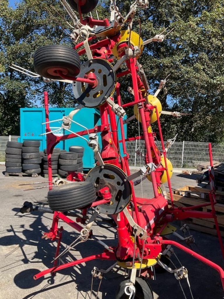 Kreiselheuer typu Pöttinger HIT 810 NZ, Gebrauchtmaschine v VERNOUX EN VIVARAIS (Obrázek 3)