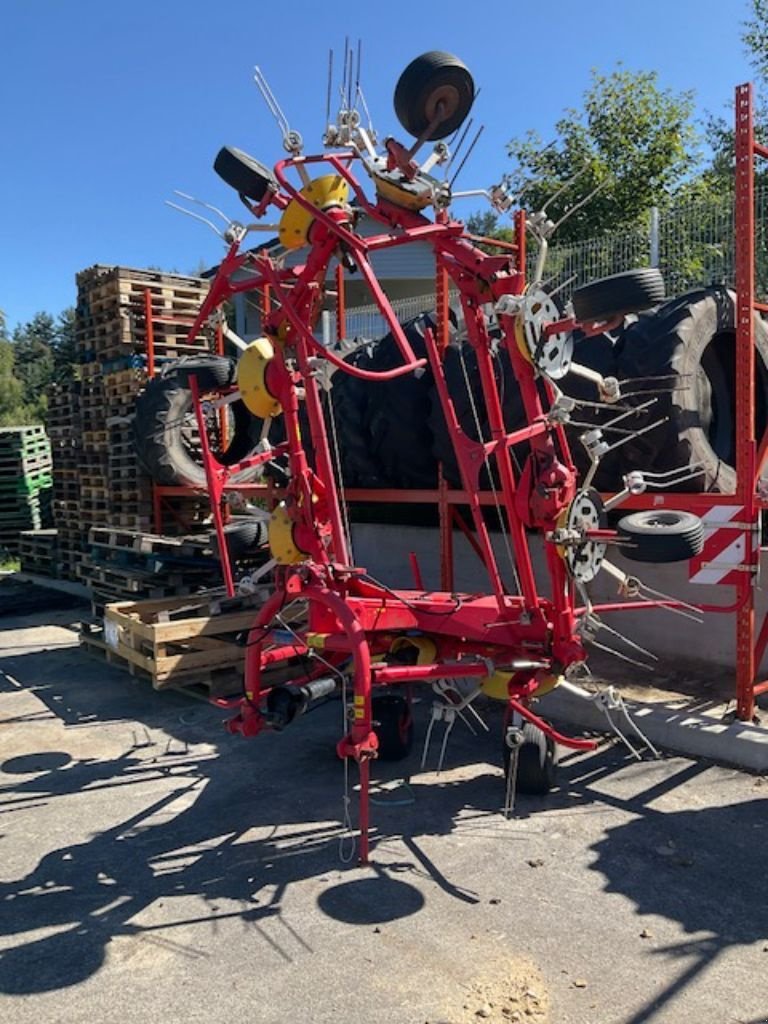 Kreiselheuer typu Pöttinger HIT 810 NZ, Gebrauchtmaschine v VERNOUX EN VIVARAIS (Obrázek 4)