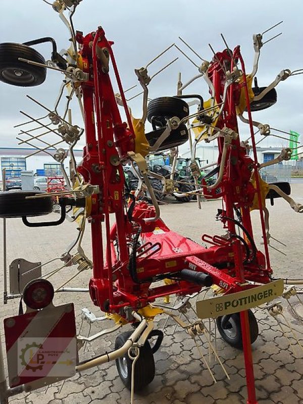 Kreiselheuer des Typs Pöttinger Hit 8.91 Hydrolift, Neumaschine in Zülpich (Bild 3)