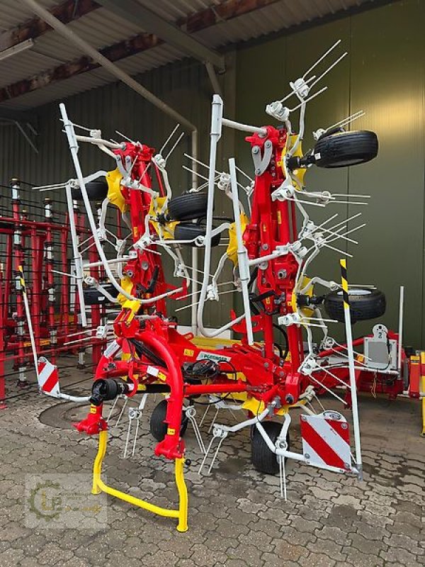 Kreiselheuer des Typs Pöttinger Hit 8.91 Hydrolift, Neumaschine in Zülpich (Bild 2)