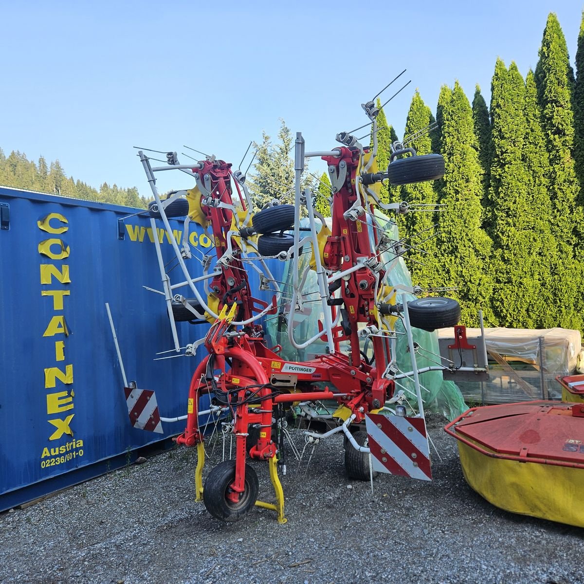 Kreiselheuer des Typs Pöttinger Hit 8.91, Gebrauchtmaschine in Hopfgarten (Bild 2)