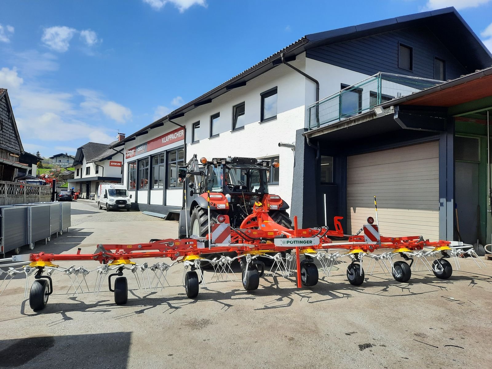 Kreiselheuer of the type Pöttinger Hit 8.91, Neumaschine in Berndorf (Picture 2)