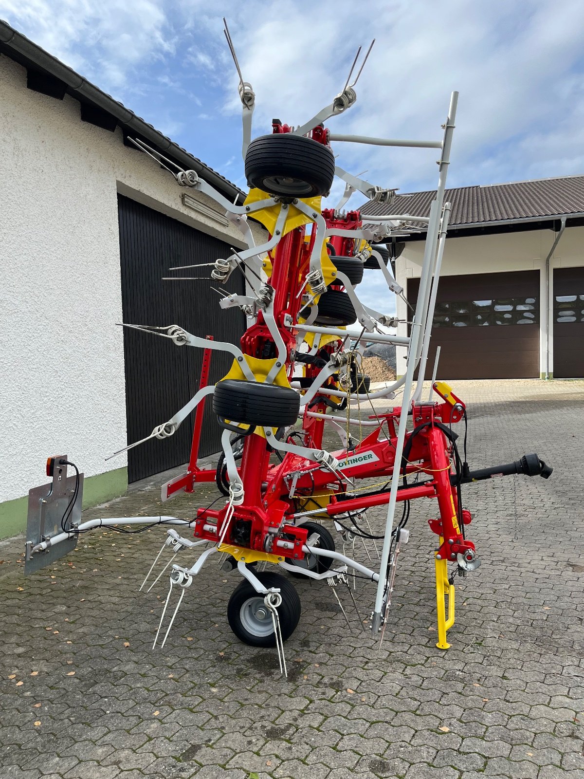 Kreiselheuer του τύπου Pöttinger Hit 8.91, Gebrauchtmaschine σε Taufkirchen/Vils (Φωτογραφία 15)