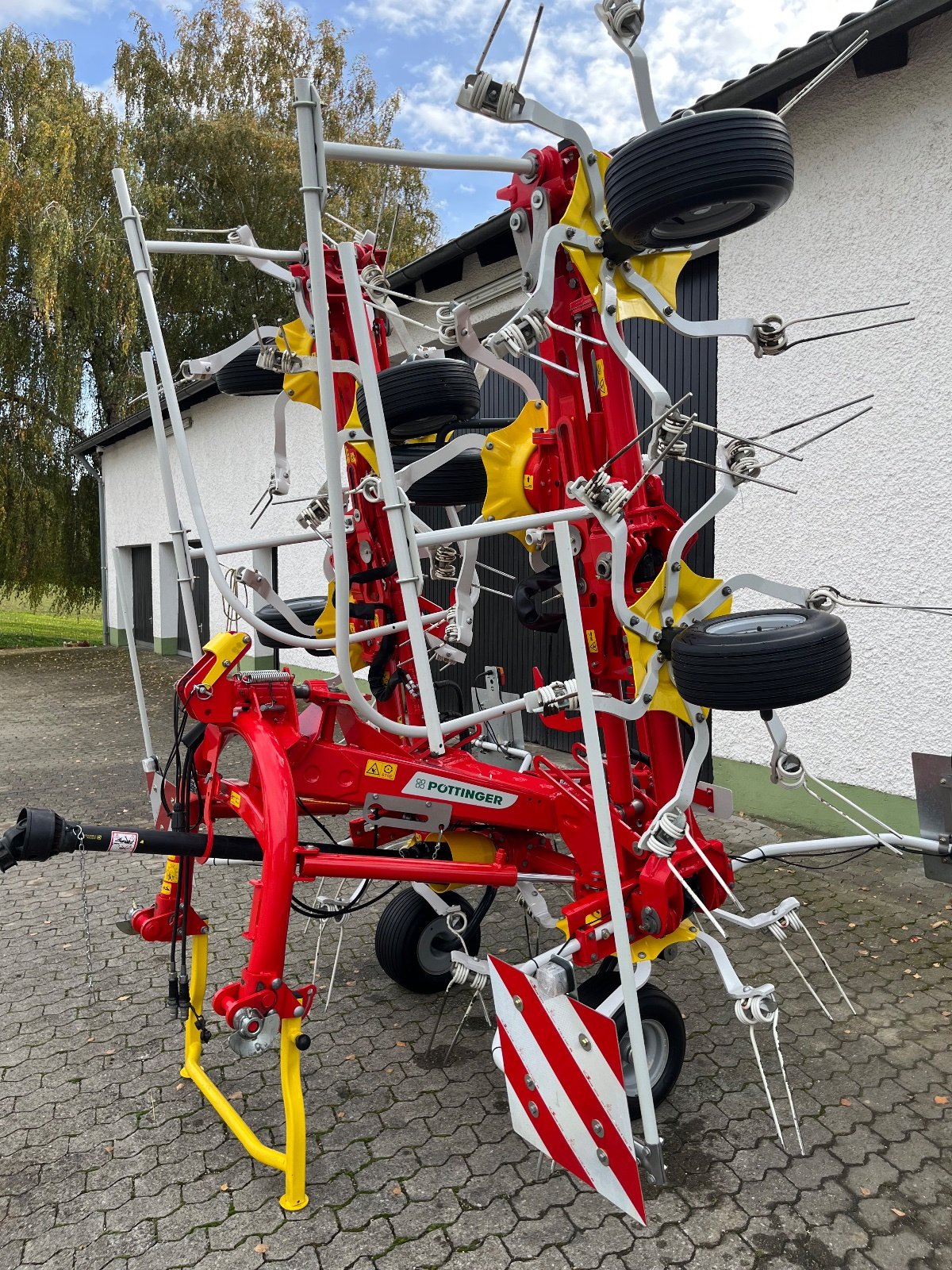 Kreiselheuer του τύπου Pöttinger Hit 8.91, Gebrauchtmaschine σε Taufkirchen/Vils (Φωτογραφία 19)