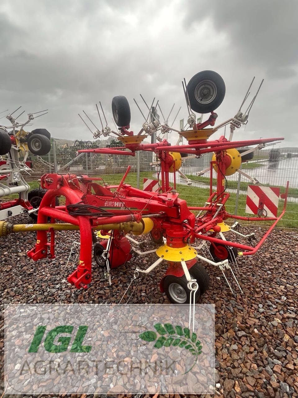 Kreiselheuer typu Pöttinger HIT 90 NZ, Gebrauchtmaschine v Nabburg (Obrázek 4)