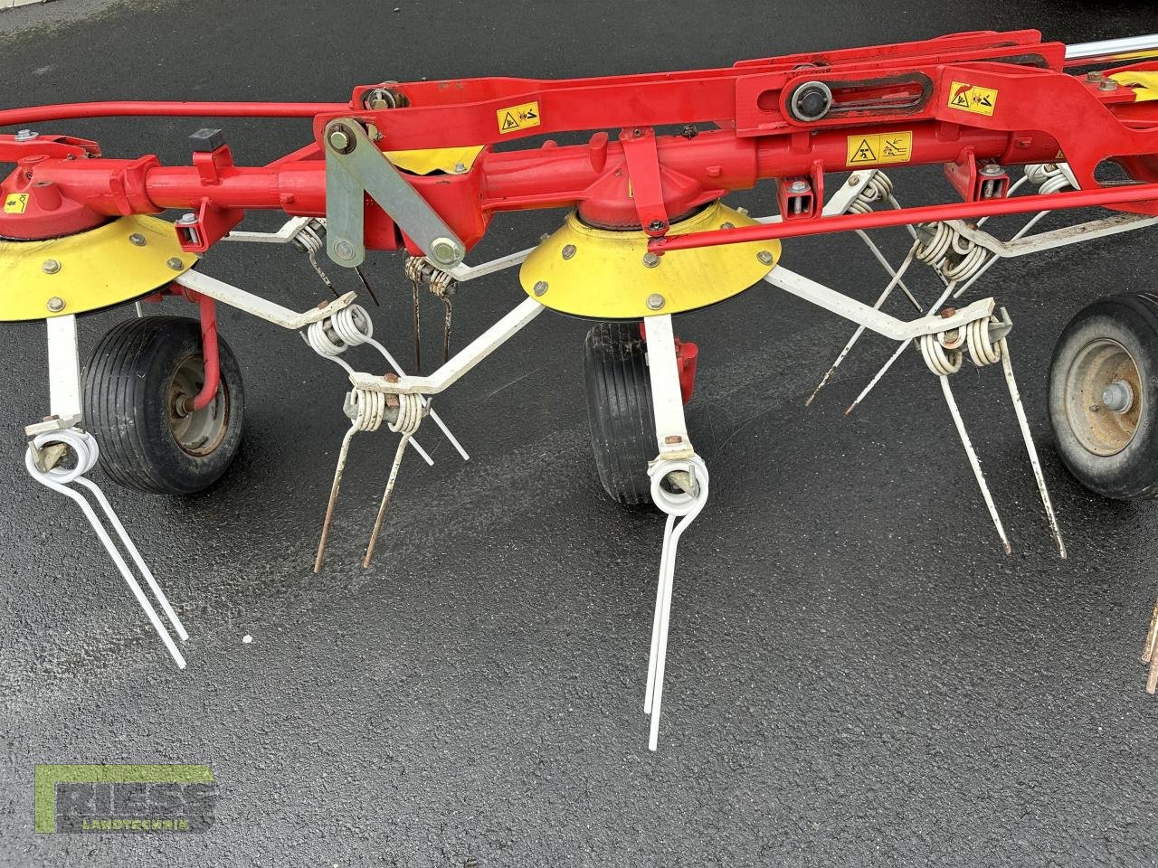 Kreiselheuer del tipo Pöttinger HIT 910 AZ, Gebrauchtmaschine In Homberg/Ohm - Maulbach (Immagine 4)