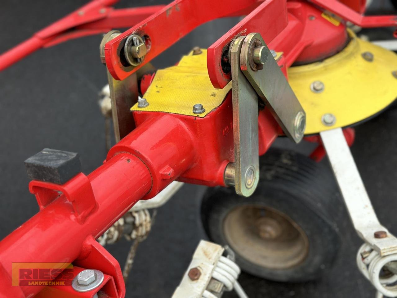 Kreiselheuer del tipo Pöttinger HIT 910 AZ, Gebrauchtmaschine In Homberg/Ohm - Maulbach (Immagine 5)