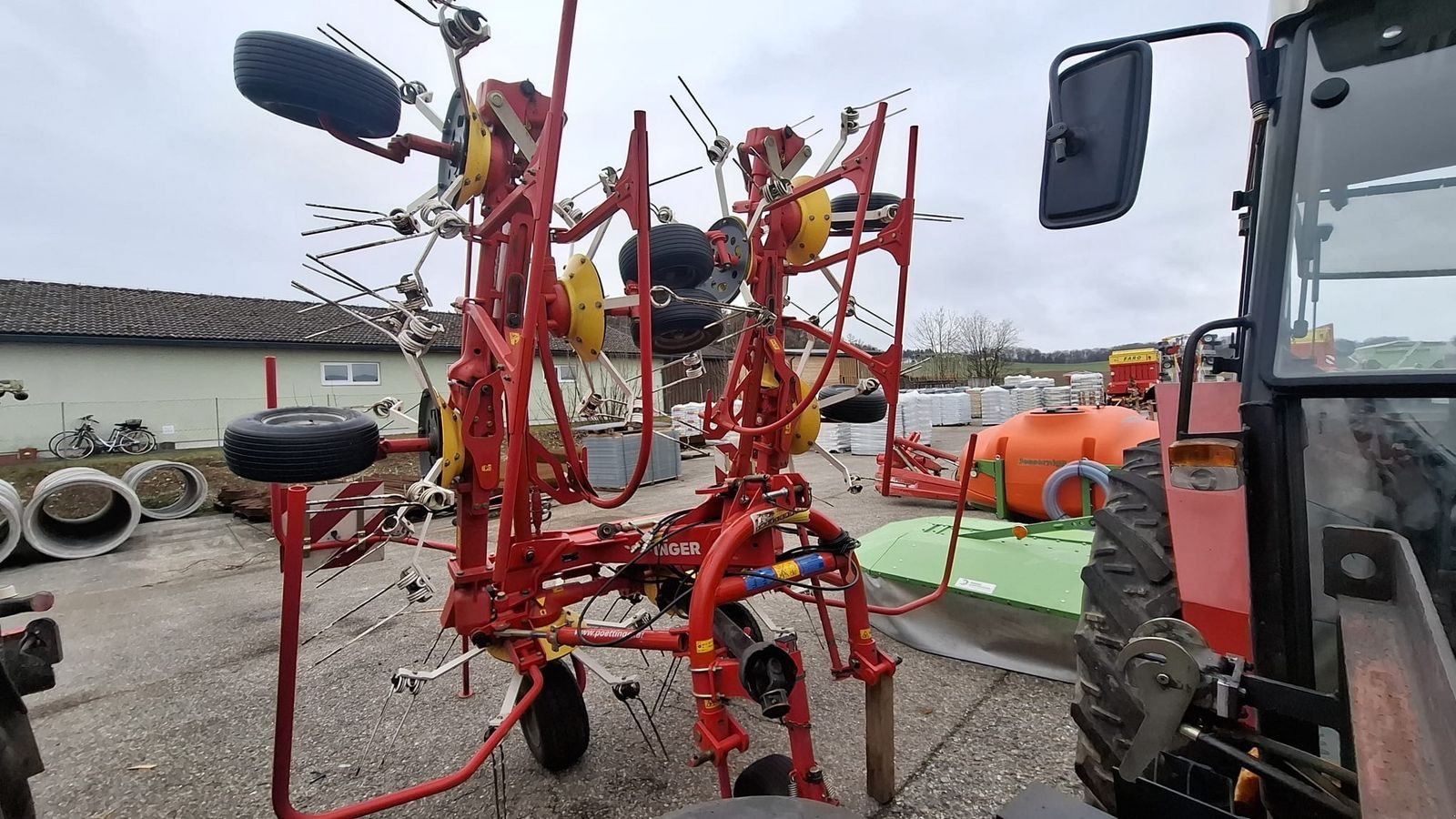 Kreiselheuer des Typs Pöttinger Hit 910 NZ, Gebrauchtmaschine in Gundertshausen (Bild 5)