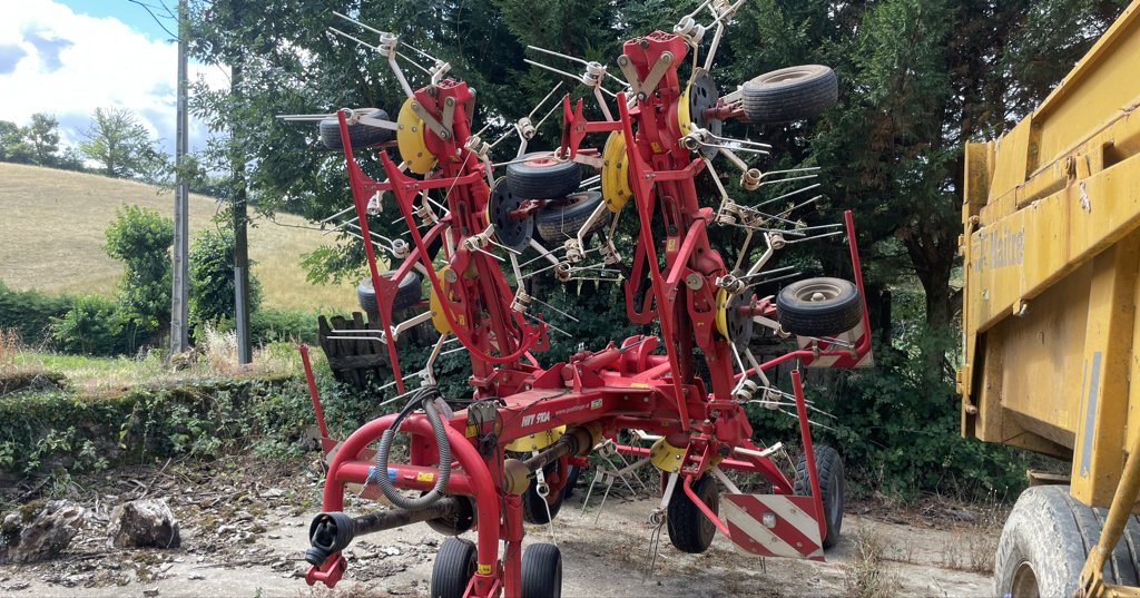 Kreiselheuer del tipo Pöttinger HIT 910, Gebrauchtmaschine In Calmont (Immagine 1)