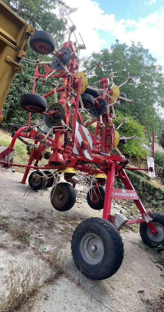 Kreiselheuer del tipo Pöttinger HIT 910, Gebrauchtmaschine In Calmont (Immagine 3)