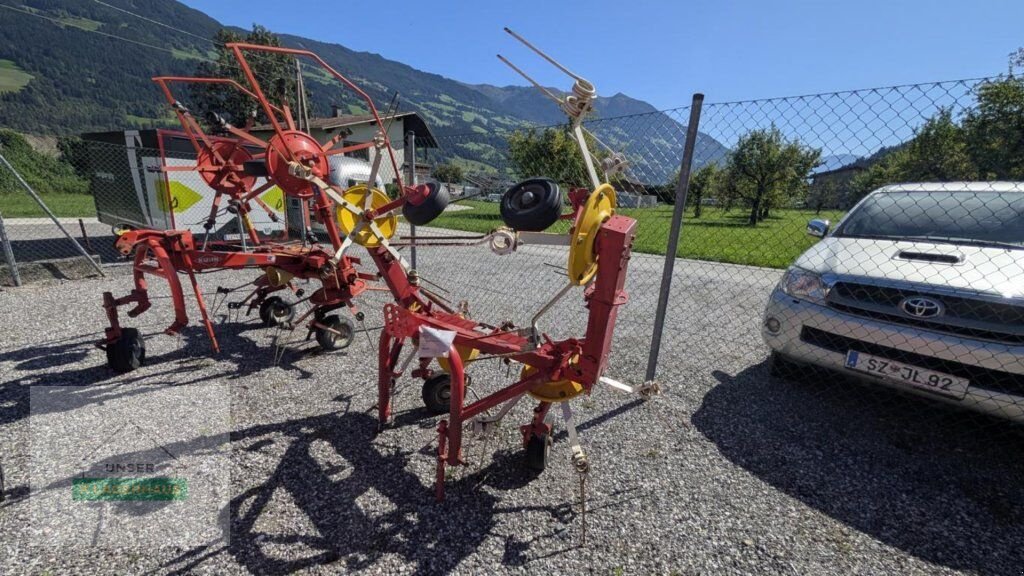 Kreiselheuer des Typs Pöttinger Hit Alpin 4.4 H, Gebrauchtmaschine in Schlitters (Bild 1)