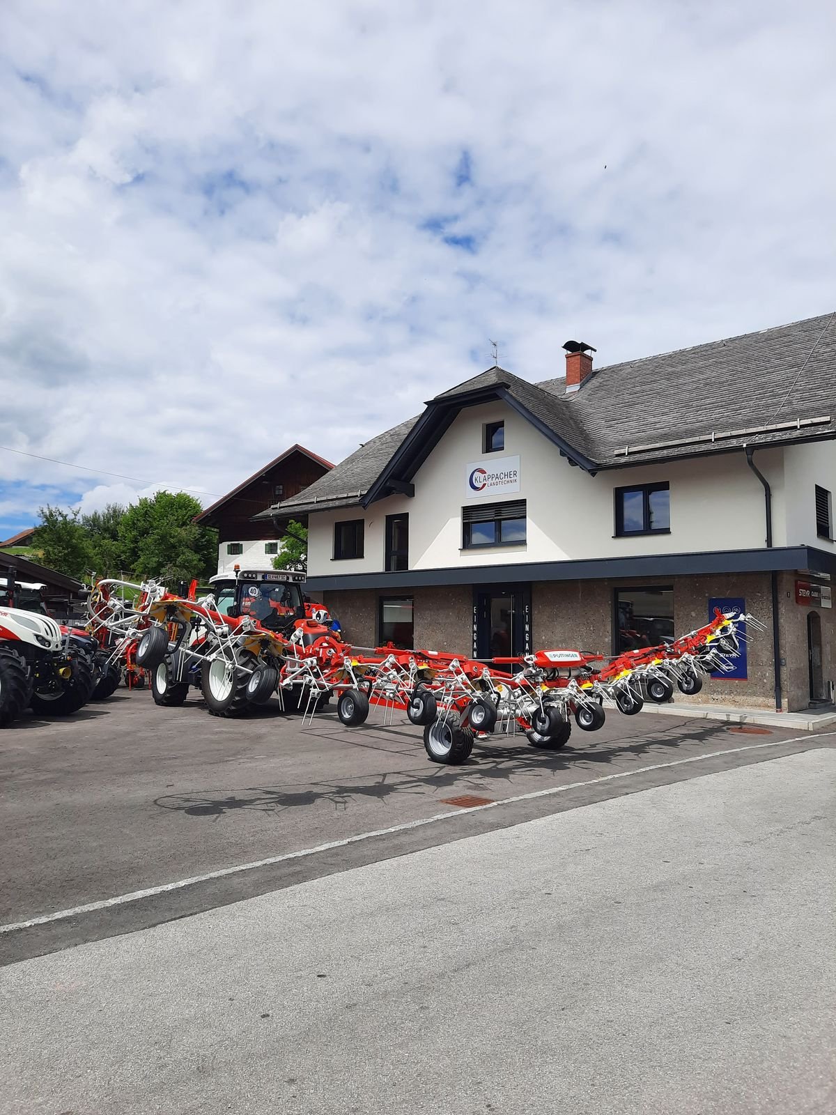 Kreiselheuer Türe ait Pöttinger Hit HT 13120, Neumaschine içinde Berndorf (resim 4)