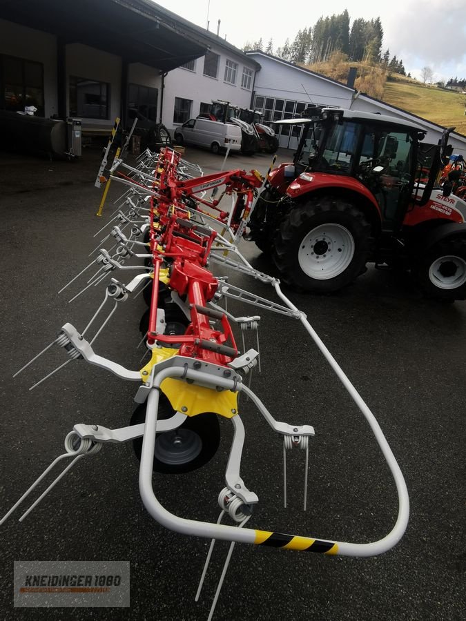 Kreiselheuer des Typs Pöttinger Hit V11100, Neumaschine in Altenfelden (Bild 11)
