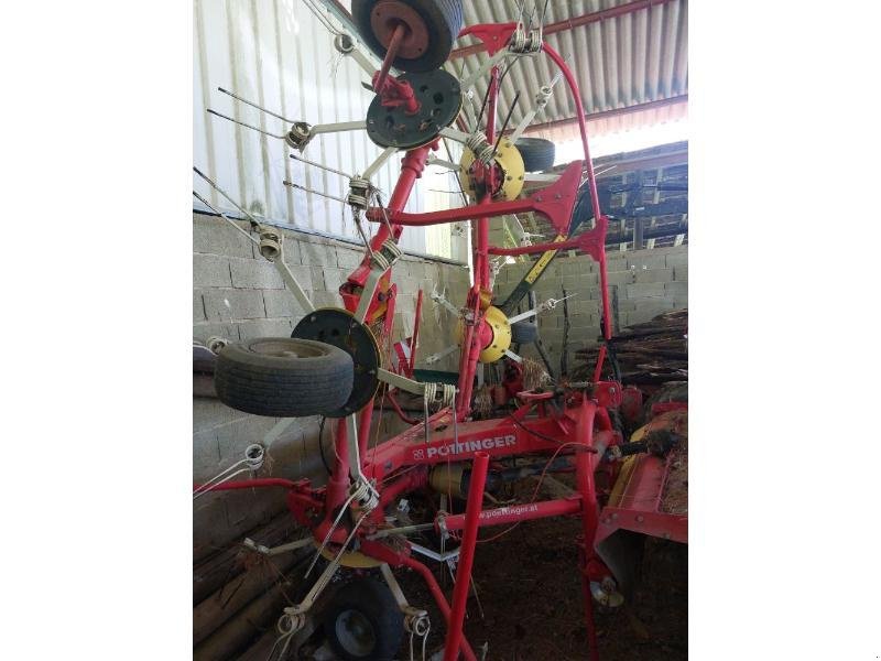 Kreiselheuer typu Pöttinger HIT690N, Gebrauchtmaschine v CHAUMONT (Obrázek 1)