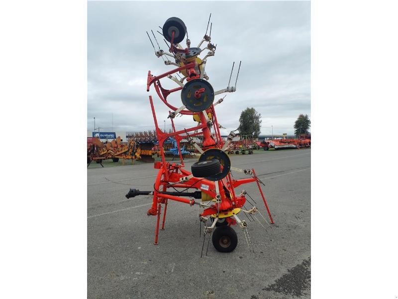 Kreiselheuer du type Pöttinger HIT810NZ, Gebrauchtmaschine en ANTIGNY (Photo 8)