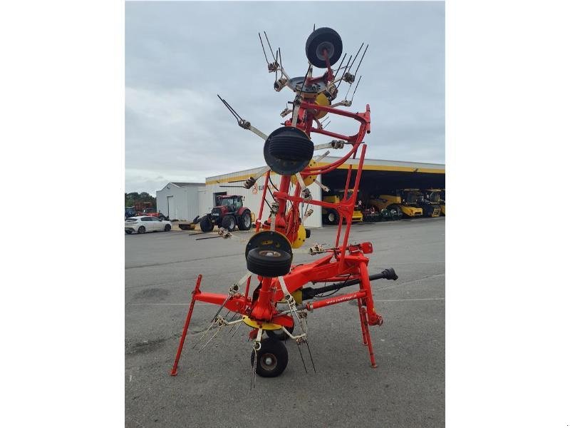 Kreiselheuer du type Pöttinger HIT810NZ, Gebrauchtmaschine en ANTIGNY (Photo 4)