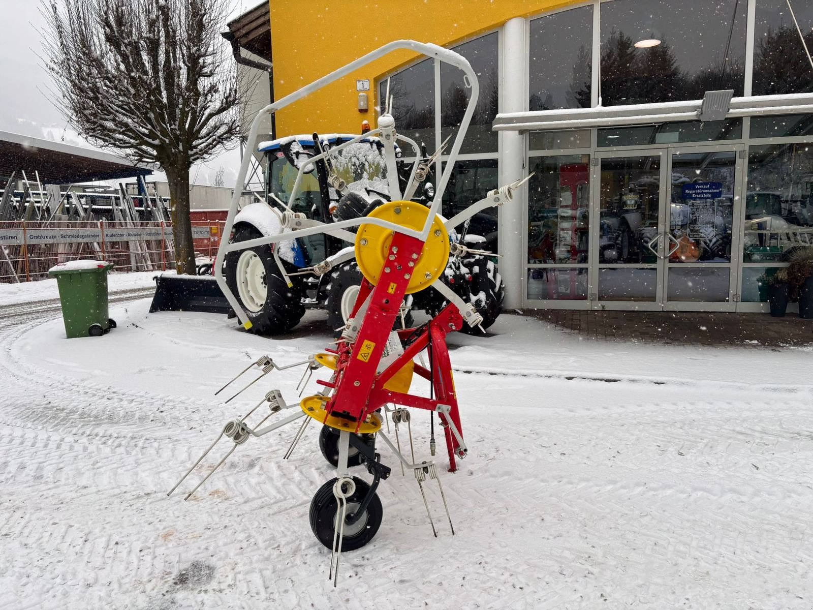 Kreiselheuer от тип Pöttinger Kreiselheuer HIT 44  Alpin, Gebrauchtmaschine в Burgkirchen (Снимка 4)