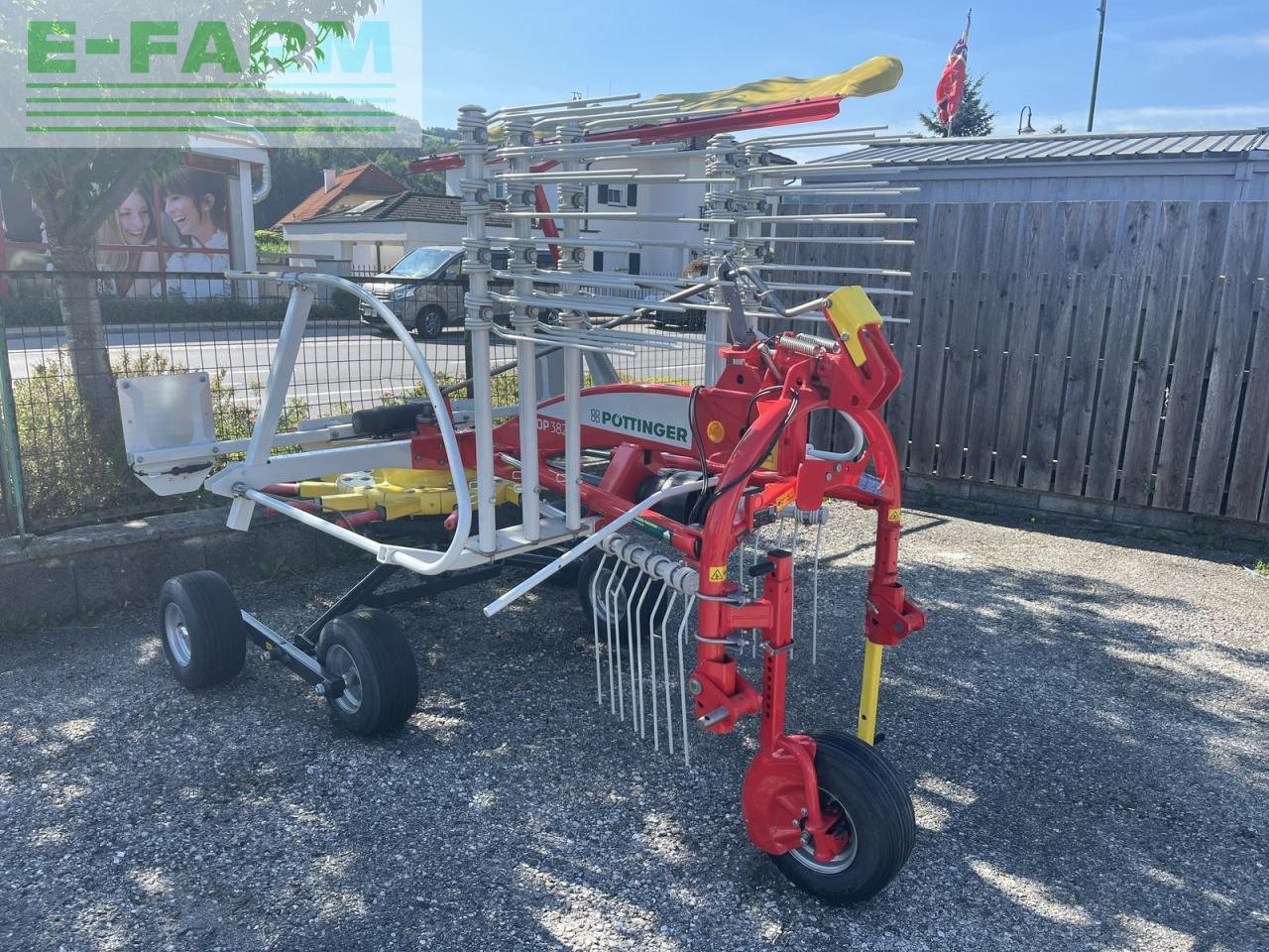 Kreiselheuer Türe ait Pöttinger top 382, Gebrauchtmaschine içinde ST. PÖLTEN (resim 2)