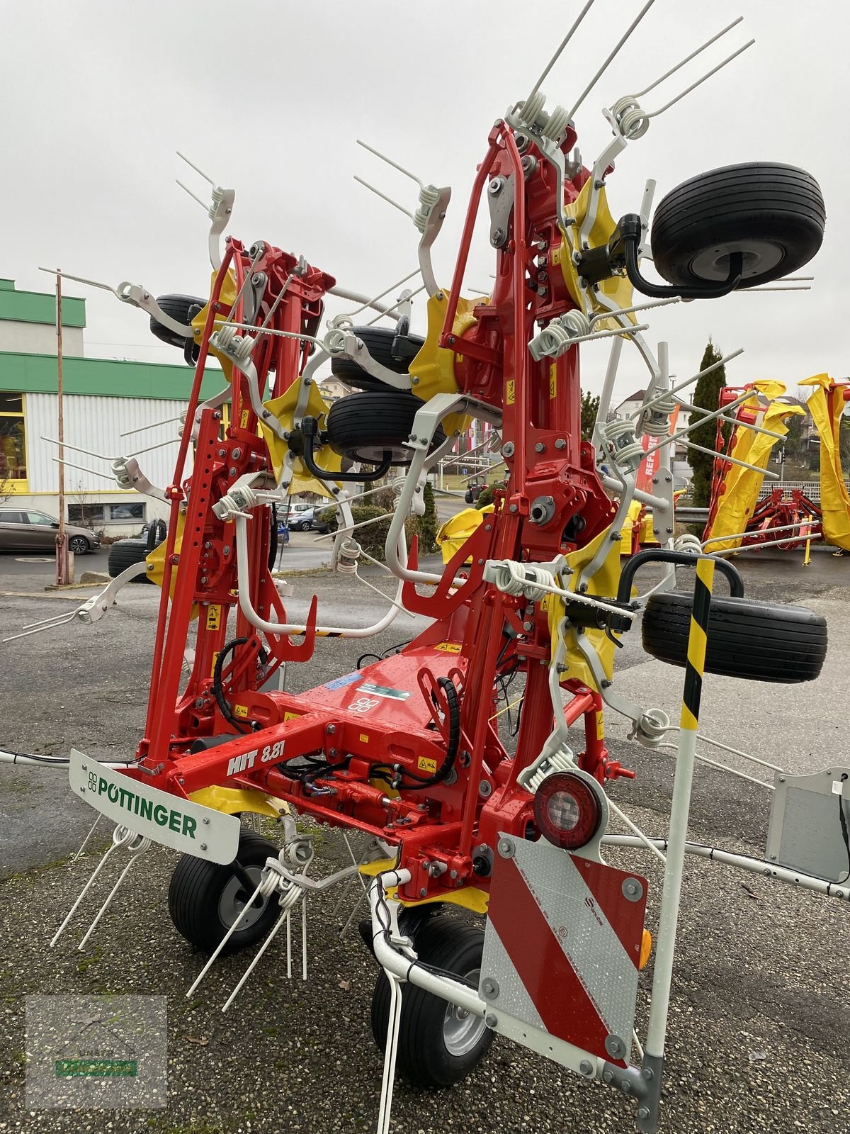 Kreiselheuer des Typs Pöttinger Zettkreisel HIT 8.81, Neumaschine in Wartberg (Bild 3)