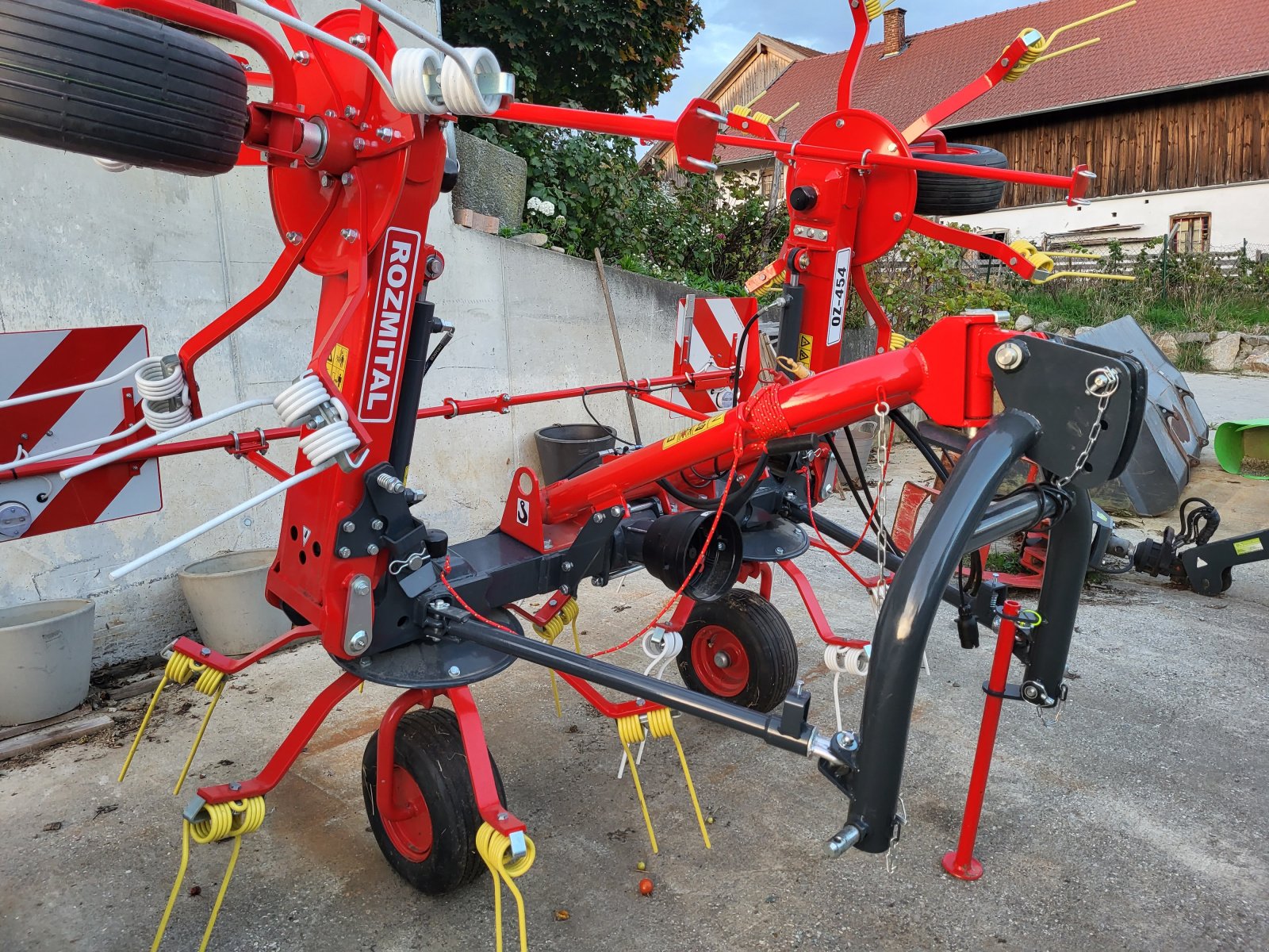 Kreiselheuer des Typs Rozmital 454, Gebrauchtmaschine in Falkenberg (Bild 1)