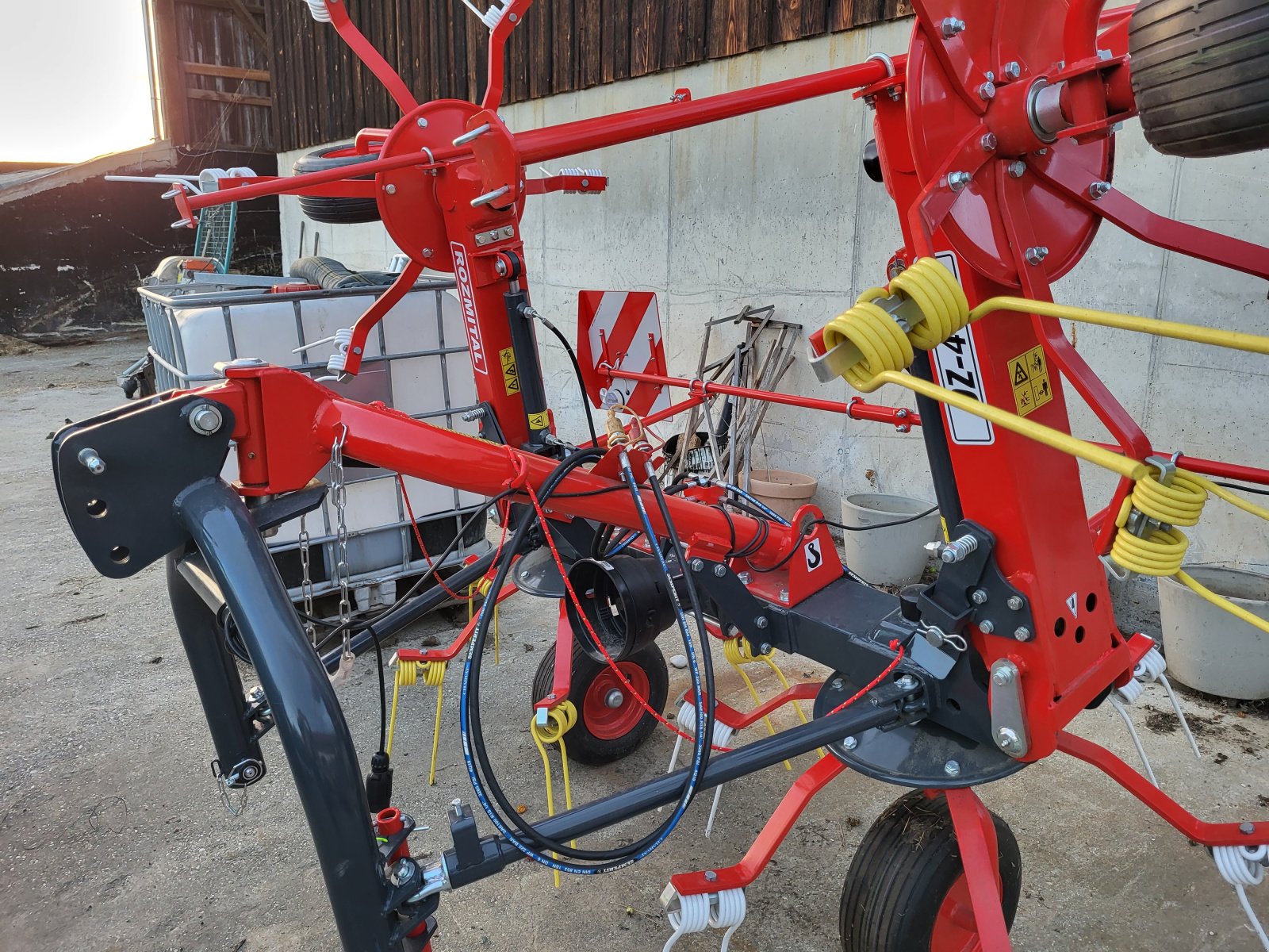 Kreiselheuer des Typs Rozmital 454, Gebrauchtmaschine in Falkenberg (Bild 2)