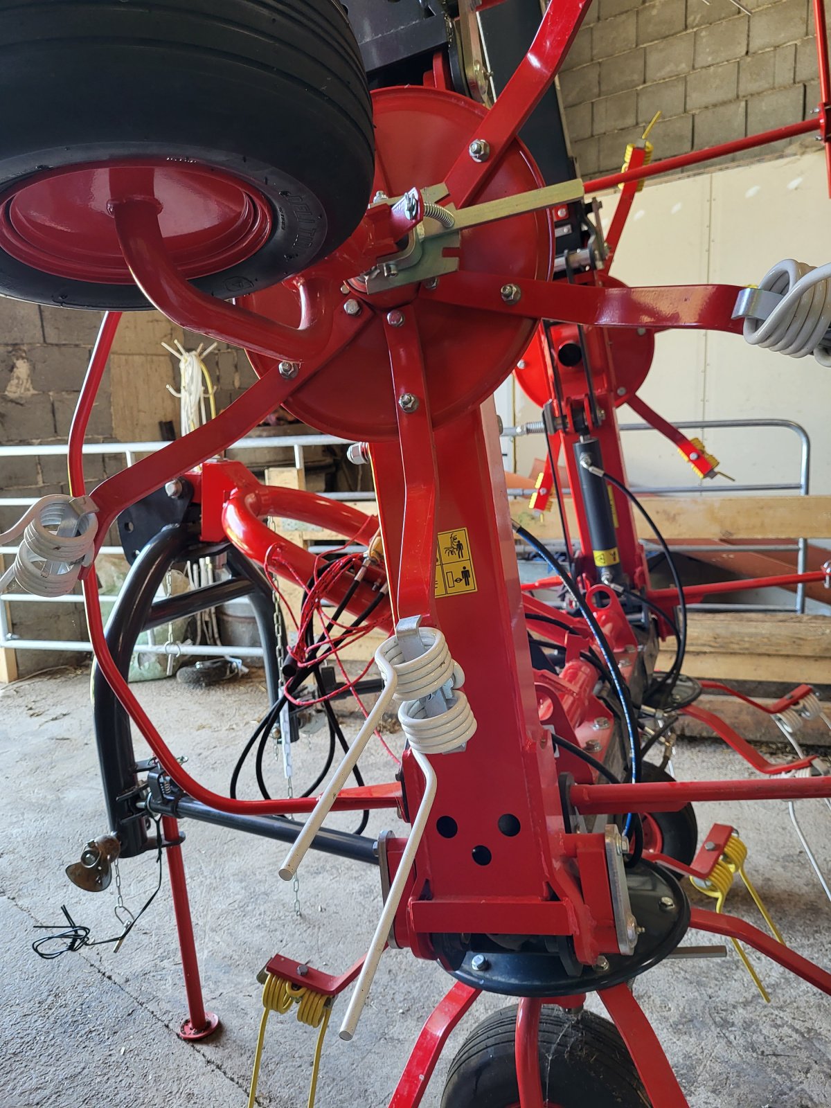 Kreiselheuer des Typs Rozmital 676, Gebrauchtmaschine in Falkenberg (Bild 2)