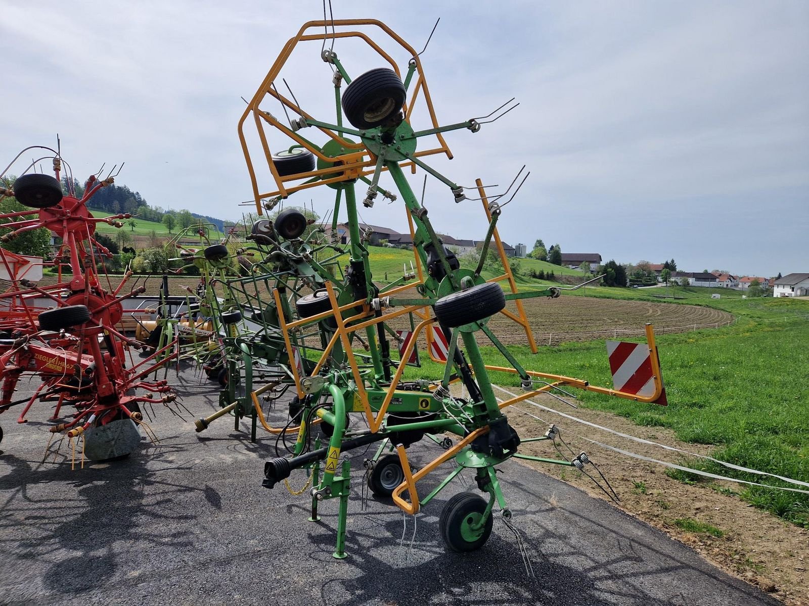 Kreiselheuer typu SaMASZ P6-770, Gebrauchtmaschine v Grünbach (Obrázek 2)