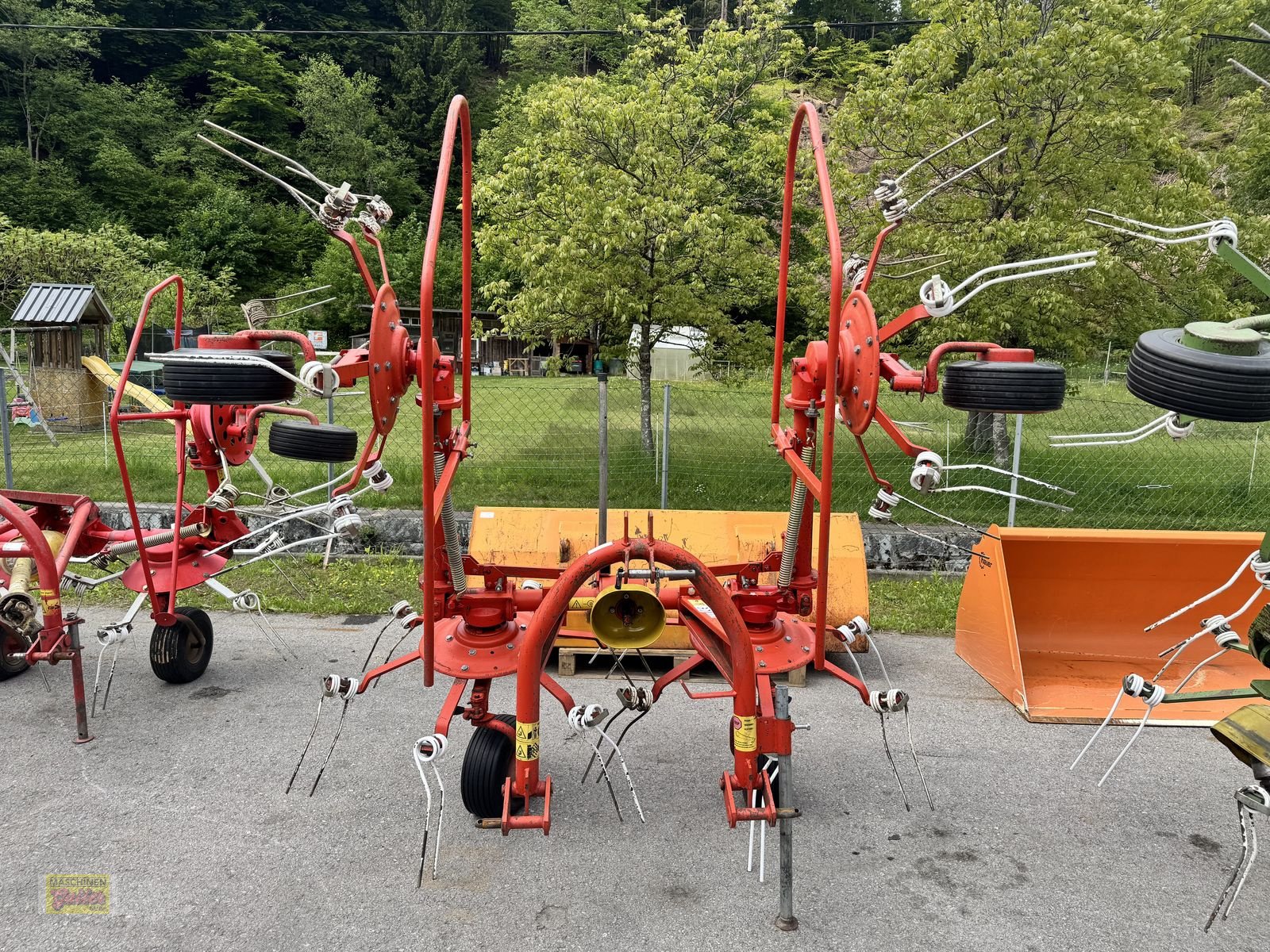 Kreiselheuer tipa SIP Spider 400 Kreiselheuer, Gebrauchtmaschine u Kötschach (Slika 2)